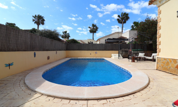 Resale - 3. Detached house - Formentera del Segura - Fincas de La Vega