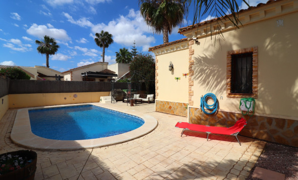 Resale - 3. Detached house - Formentera del Segura - Fincas de La Vega