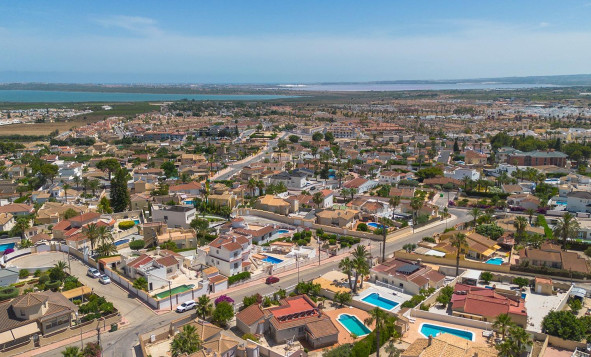 Reventa - 3. Casa indepiende - Rojales - Centro de la Ciudad Quesada