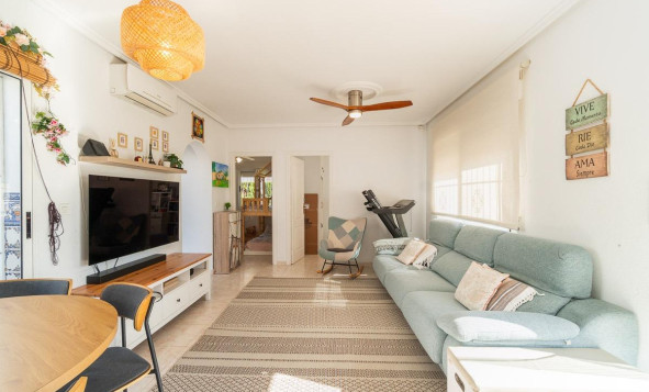 Reventa - 3. Casa indepiende - Orihuela Costa - Costa Blanca Sur