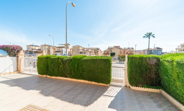 Reventa - 3. Casa indepiende - Orihuela Costa - Costa Blanca Sur