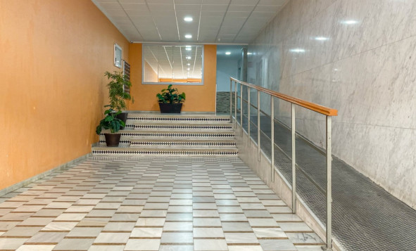 Reventa - 1. Apartamento / piso - Torrevieja - Costa Blanca Sur