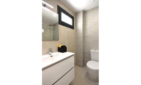Reventa - 1. Apartamento / piso - Orihuela Costa - Costa Blanca Sur