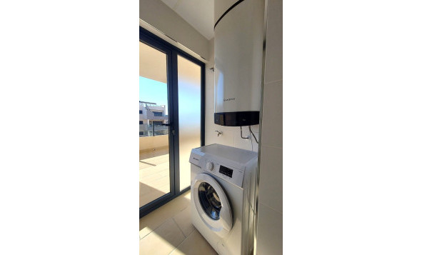 Reventa - 1. Apartamento / piso - Orihuela Costa - Costa Blanca Sur