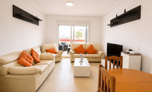 Reventa - 1. Apartamento / piso - Villamartin - Costa Blanca Sur
