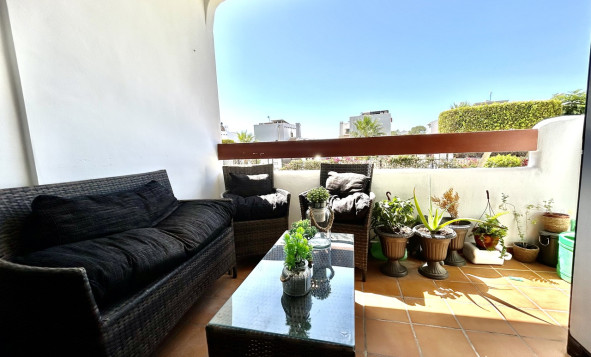 Reventa - 1. Apartamento / piso - Villamartin - Costa Blanca Sur