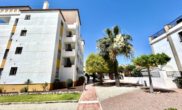 Reventa - 1. Apartamento / piso - Villamartin - Costa Blanca Sur
