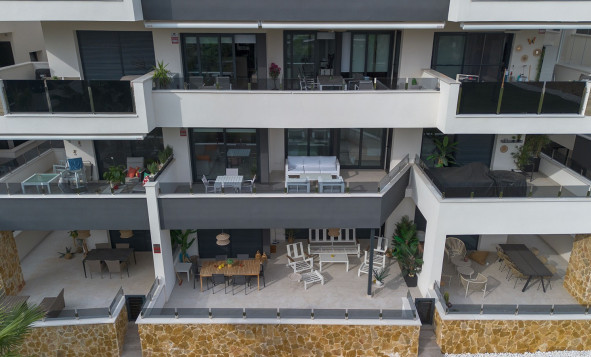 Resale - 1. Apartment / flat - Orihuela Costa - Orihuela