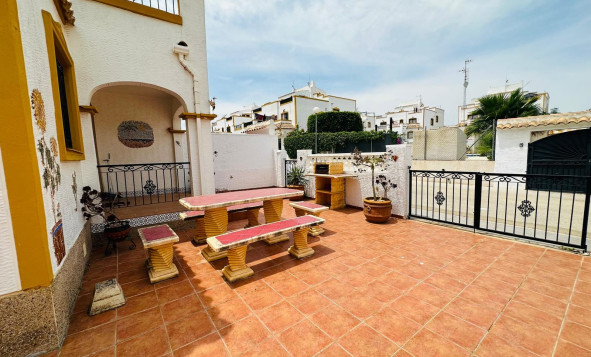 Reventa - 2. Chalet adosado - Orihuela - Costa Blanca Sur