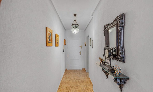 Reventa - 1. Apartamento / piso - Torrevieja - Costa Blanca Sur