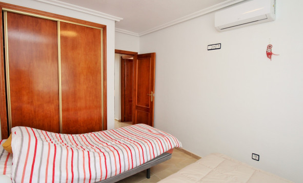 Reventa - 2. Chalet adosado - San Miguel de Salinas - Costa Blanca Sur