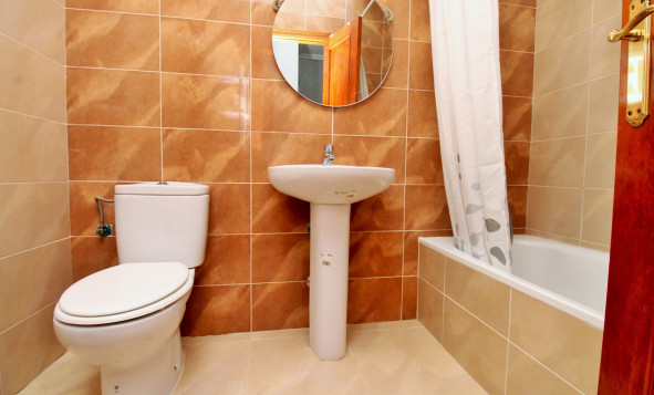 Reventa - 2. Chalet adosado - San Miguel de Salinas - Costa Blanca Sur