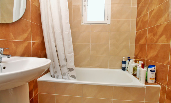 Reventa - 2. Chalet adosado - San Miguel de Salinas - Costa Blanca Sur