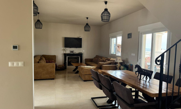 Reventa - 3. Casa indepiende - Pinoso - Costa Blanca Norte 