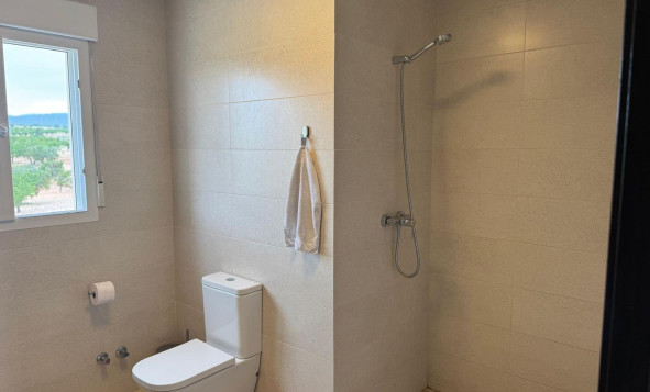 Reventa - 3. Casa indepiende - Pinoso - Costa Blanca Norte 