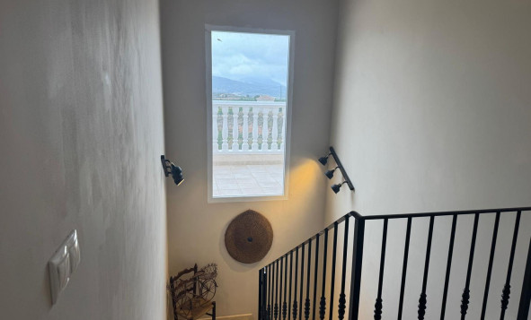 Reventa - 3. Casa indepiende - Pinoso - Costa Blanca Norte 