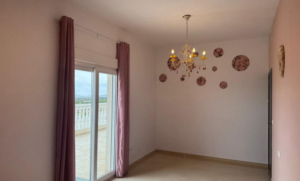 Reventa - 3. Casa indepiende - Pinoso - Costa Blanca Norte 