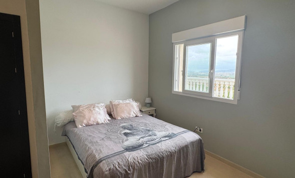 Reventa - 3. Casa indepiende - Pinoso - Costa Blanca Norte 