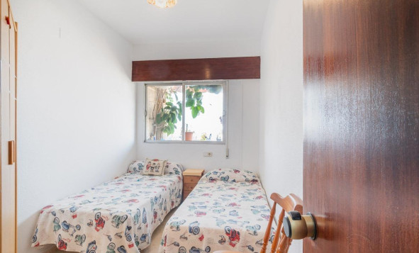 Reventa - 1. Apartamento / piso - Torrevieja - Curva del Palangre