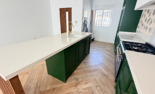 Herverkoop - 2. Town house / tussenwoning - Catral - Costa Blanca Zuid