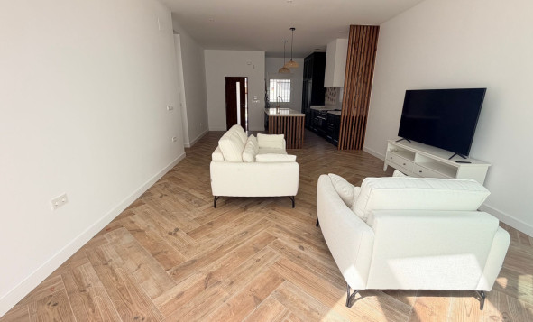 Herverkoop - 2. Town house / tussenwoning - Catral - Costa Blanca Zuid