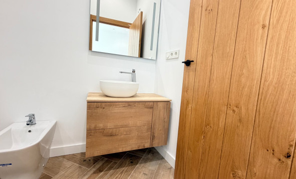 Herverkoop - 2. Town house / tussenwoning - Catral - Costa Blanca Zuid