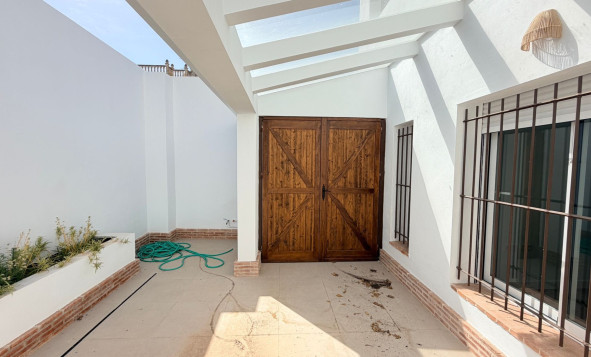 Herverkoop - 2. Town house / tussenwoning - Catral - Costa Blanca Zuid