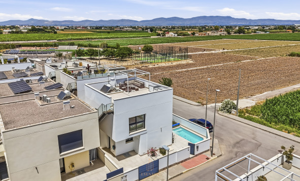 Reventa - 3. Casa indepiende - Daya Vieja