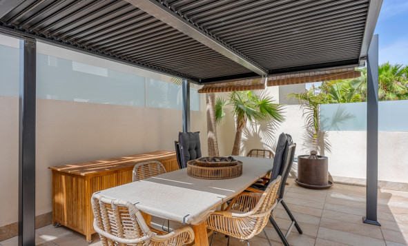 Herverkoop - 3. Vrijstaande villa - Benijófar - Costa Blanca Zuid