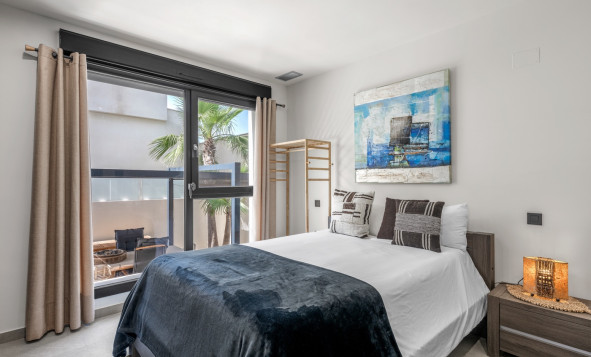 Herverkoop - 3. Vrijstaande villa - Benijófar - Costa Blanca Zuid