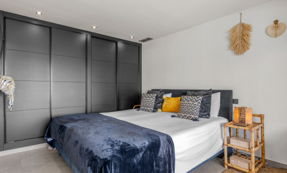 Herverkoop - 3. Vrijstaande villa - Benijófar - Costa Blanca Zuid