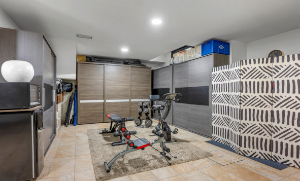 Herverkoop - 3. Vrijstaande villa - Benijófar - Costa Blanca Zuid