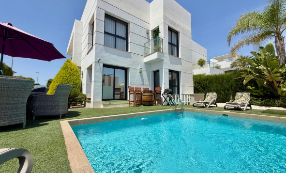 Reventa - 3. Casa indepiende - Ciudad Quesada - Costa Blanca Sur