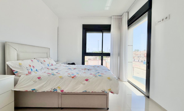 Reventa - 3. Casa indepiende - Ciudad Quesada - Costa Blanca Sur