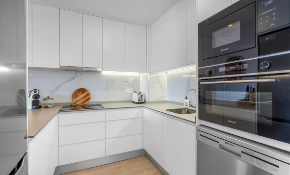 Herverkoop - 1. Appartement / flat - Torrevieja - Costa Blanca Zuid