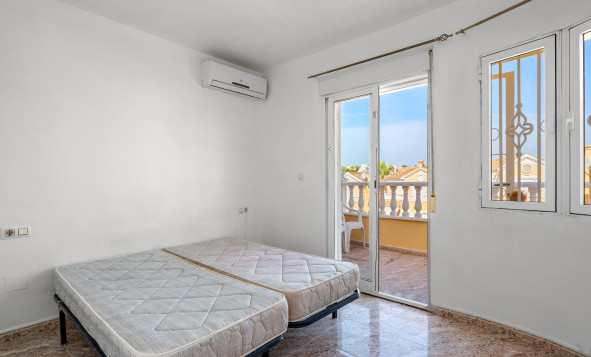 Herverkoop - 3. Vrijstaande villa - Orihuela Costa - Costa Blanca Zuid