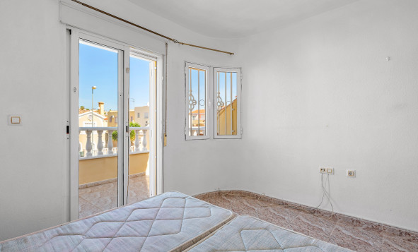 Herverkoop - 3. Vrijstaande villa - Orihuela Costa - Costa Blanca Zuid