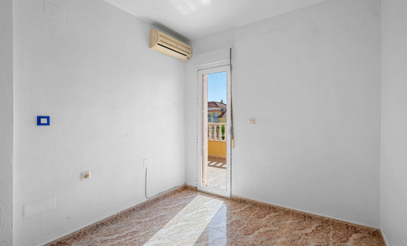 Herverkoop - 3. Vrijstaande villa - Orihuela Costa - Costa Blanca Zuid