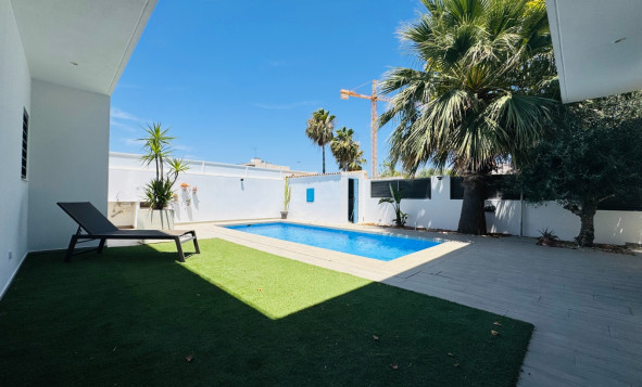 Herverkoop - 3. Vrijstaande villa - San Pedro del Pinatar - Lo pagan