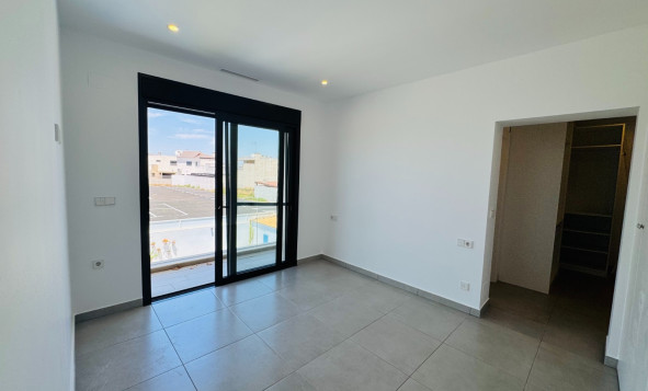 Herverkoop - 3. Vrijstaande villa - San Pedro del Pinatar - Lo pagan