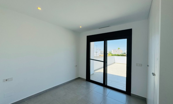 Herverkoop - 3. Vrijstaande villa - San Pedro del Pinatar - Lo pagan