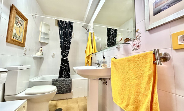 Herverkoop - 1. Appartement / flat - Torrevieja - Costa Blanca Zuid
