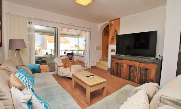 Herverkoop - 3. Vrijstaande villa - Villamartin - Costa Blanca Zuid
