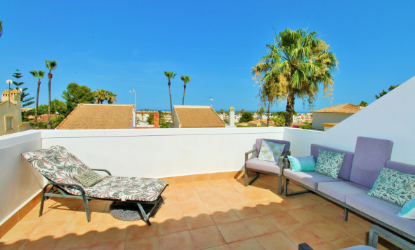 Herverkoop - 3. Vrijstaande villa - Villamartin - Costa Blanca Zuid