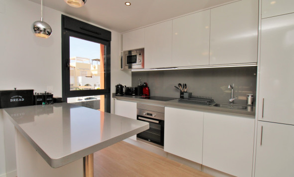 Herverkoop - 1. Appartement / flat - Villamartin - Costa Blanca Zuid