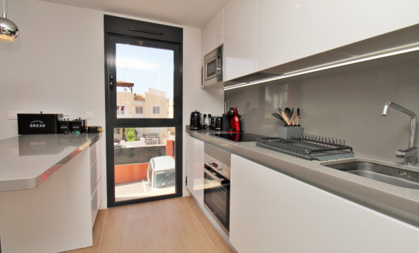 Herverkoop - 1. Appartement / flat - Villamartin - Costa Blanca Zuid