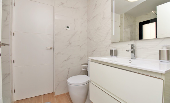 Herverkoop - 1. Appartement / flat - Villamartin - Costa Blanca Zuid