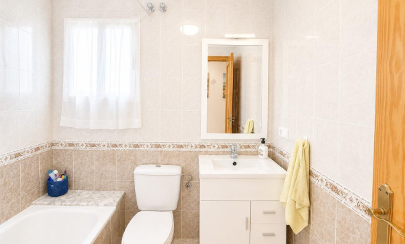 Resale - 1. Apartment / flat - Torrevieja - Costa Blanca South