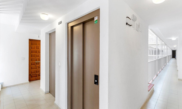 Resale - 1. Apartment / flat - Torrevieja - Costa Blanca South
