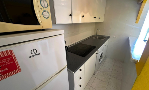 Resale - 1. Apartment / flat - Torrevieja - Costa Blanca South